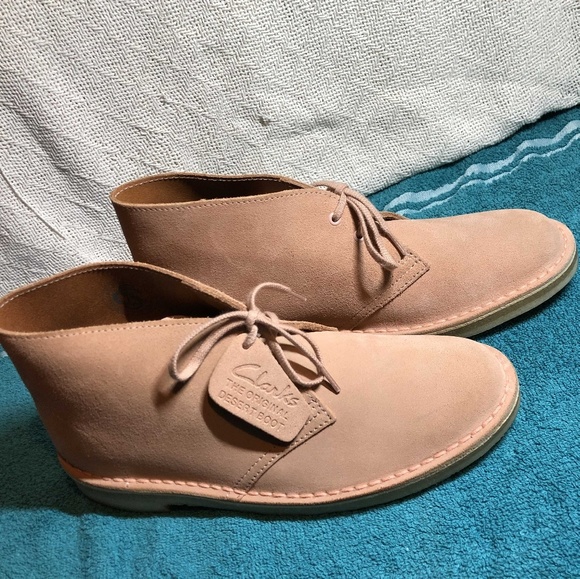 clarks pink desert boots